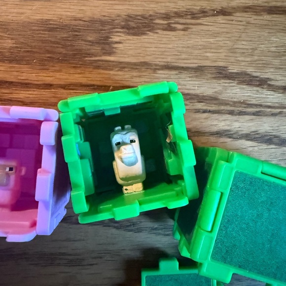 Vibrant Purple and Green Building Blocks Set - Picture 8 of 10